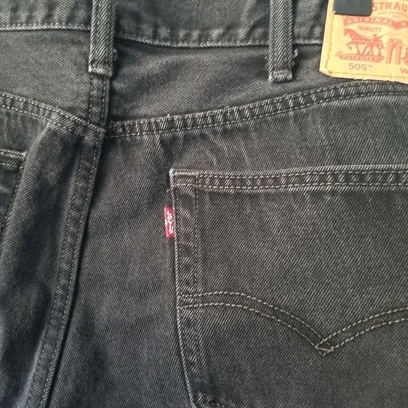 Levi's 505 Dark gray Boot Cut Stone Wash Denim Mens Size 38x32 - Picture 8 of 10